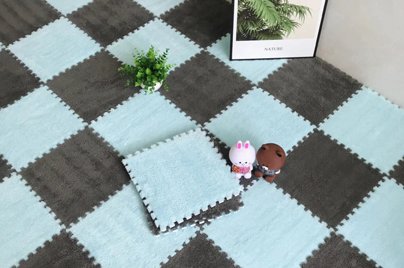 Soft Plush Children'S Mat Baby Play Mat Baby Toys Eva Foam Puzzle Carpet in Children'S Room Keep Warm Playmat 30*30*1CM